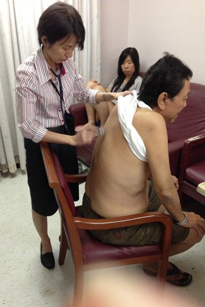 dokter paru-paru di Penang Island Hospital